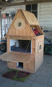There are several options available for feral cat shelters. 15 Diy Outdoor Cat Houses For Your Fur Babies In 2020 Outdoor Cat House Cat House Diy Wooden Cat House