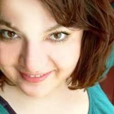 Stephanie Mallard's Instagram, Twitter & Facebook