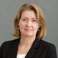 Nadia Halim's Instagram, Twitter & Facebook