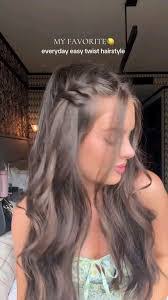 Joyce Fuentes's Instagram, Twitter & Facebook