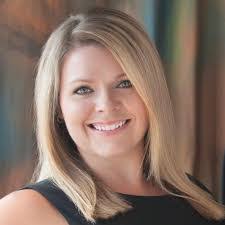 Donielle Brown's Instagram, Twitter & Facebook