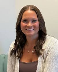 Julia Walker, Professional Counselor Associate, Shelton, CT, 06484