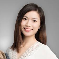 Jane Guo's Instagram, Twitter & Facebook