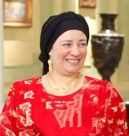 عيد ميلاد الفنانة عبلة كامل… الأسطورة اللي كسرت قواعد السينما بطريقتها في 2002 كل الوسط الفني كان مقتنع إن عبلة كامل داخلة فيلم نهايته محتومة… ممثل مغمور قدّام عادل إمام وهنيدي وأحمد