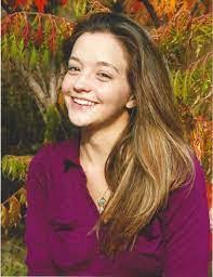 Carissa Vigil's Instagram, Twitter & Facebook