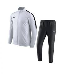 Nike Trainingsanzug Gunstig Kaufen Jogginganzug Prasentationsanzug Polyesteranzug