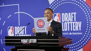 The lottery began without much suspense: Fk15wnjury3zdm