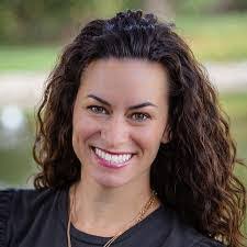 Melissa Mccool's Instagram, Twitter & Facebook