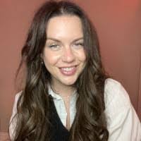 Ashley Mohr's Instagram, Twitter & Facebook