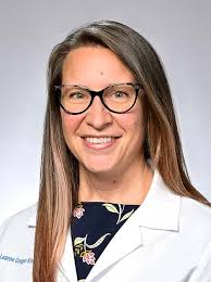 Leanne Knapp's Instagram, Twitter & Facebook