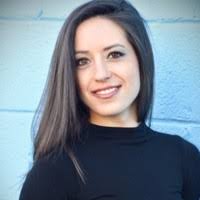 Lauren Hendrick's Instagram, Twitter & Facebook