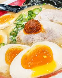 Tamago (たまご, 卵, 玉子) means an egg (eggs), and ni (煮). Nitamago Ramen