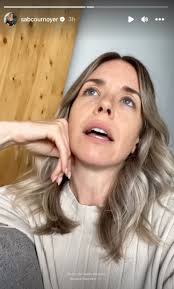 Sabrina Cournoyer de Salut Bonjour sort et répond directement à un homme  qui commente son apparence