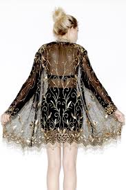 Black And Gold Cardigan Black And Gold Cape Cardigan I Want This So Much Fashion Extreme Fashion Damsel In This Dress