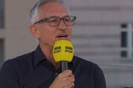 Gary Linker's Instagram, Twitter & Facebook