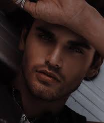 Erenia Serrano (serranoerenia5)