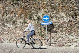 6,806 Wrong Direction Stock Photos - Free & Royalty-Free Stock Photos from  Dreamstime