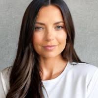 60+ "Vicky Bateman" profiles