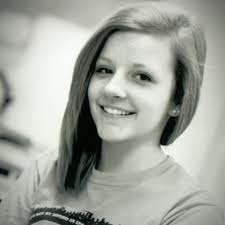 Maddie Bates (@maddiiebates)