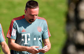 Redirect.bundesliga.com/_bwcs franck ribery is a bayern. Bayern Munich Hand Ribery Heavy Fine For Angry Tweetstorm The Mail Guardian