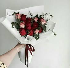 Distributing quality cut flowers throughout new zealand. M Y E N C I K M A F I A Red Flower Bouquet Amazing Flowers Flowers Bouquet Gift