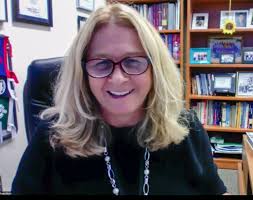 Dawn Bartz's Instagram, Twitter & Facebook