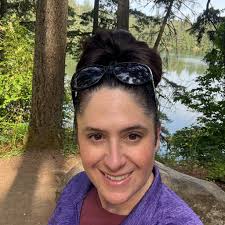 Ginger Gustafson het haar dekfoto gewysig.