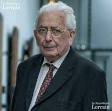 Claude Bloch, dernier survivant lyonnais d'Auschwitz, est mort à l'âge de  95 ans