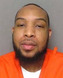 Charles Mungin's Instagram, Twitter & Facebook