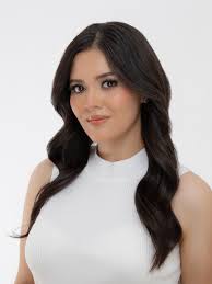 Ella es Ale Espino, Candidata a Reina de la #FNSM2021 y modeló para el  video oficial del #FestivalVirtual #CalverasContigo 💀 Si es tu favorita  puedes apoyarla usando el #TeamAleEspino