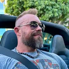 Eric (@ernst911) • Instagram photos and videos