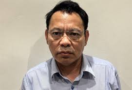 Khởi tố, bắt tạm giam Giám đốc Công ty Mua bán điện của EVN