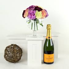 Flowers and champagne delivery nyc. Champagne Flowers Floral Treasures Flowers Champagne Gift New York Blooms