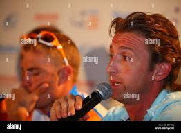 Gary white hi-res stock photography and images