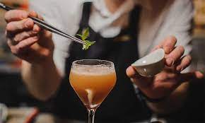 25 Essential Cocktails Every Bartender Should Know Crafty Bartending
