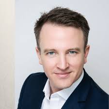 Nicholas Wakefield's Instagram, Twitter & Facebook