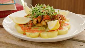 Gegrilde Inktvis Met Patatas Bravas En Creme Van Paprika Dagelijkse Kost Recept Eten En Wijn Voedsel Ideeen Koken