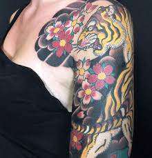 20 Awesome Japanese Style Tattoo Ideas And Designs For You Awesome Designs Ideas Japanese Style Tat Traditional Japanese Tattoos Japanese Tattoo Irezumi
