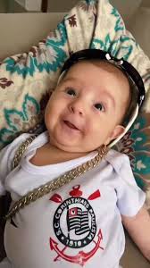 Sarah Almeida (@sahlmeida)