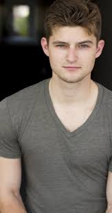 Kevin Bigley's Instagram, Twitter & Facebook