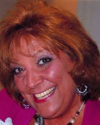 Meredith Nolan's Instagram, Twitter & Facebook