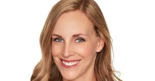 Kristen Dyck's Instagram, Twitter & Facebook