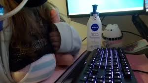 real streamer gives you lewd mom joi - hotntubes.com