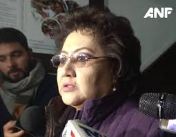 ANF La fiscal Silvia León anunció que investigarán al empresario Edwin  Saavedra, denunciado por pagar por el cambio de uso de suelos en la Curva  de Holguín de La Paz.