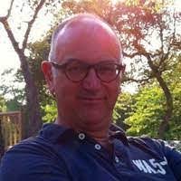 Charlie Peeters's Instagram, Twitter & Facebook