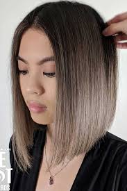 17 Blunt Bob Hairstyles To Wear This Season Lovehairstyles Hair Styles Shot Hair Styles Bob Hairstyles