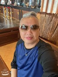 Erick Chen's Instagram, Twitter & Facebook