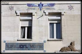 Rennes est une commune française située dans l'ouest de la france. Loge Maconnique Regard Passion