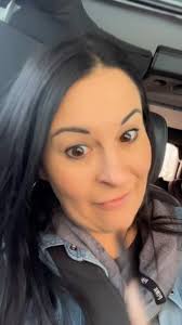 And trust me when I read some people stuff I can tell when it’s AI or  ChatGPT and so can everybody else. , So let’s get back to using our own  brains, our own inspiration, our own talents for writing ...