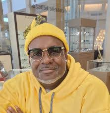 Armando Thomas's Instagram, Twitter & Facebook